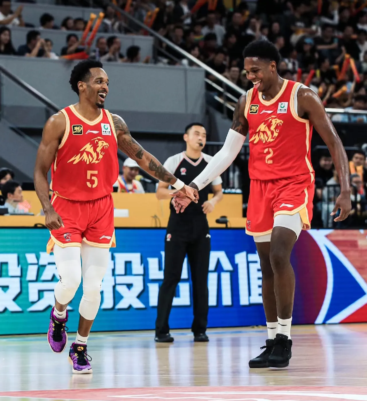 九游平台赛前广州队备战NBA季后赛；内部沟通细节曝光；赛场秩序良好；资深球员宣示担当的简单介绍